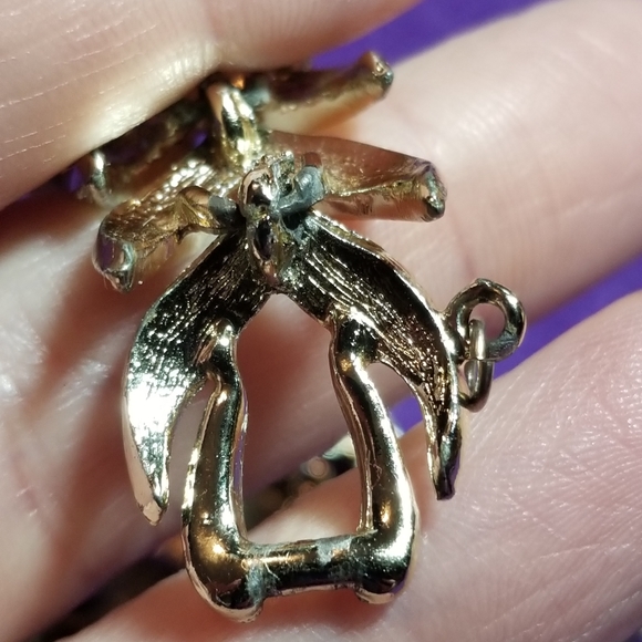 Relisted -Vintage silver tone bracelet chevrons whale tales links - Picture 8 of 10